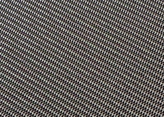 پرده شبكه بيني انعطاف پذير از فولاد ضد زنگ در رولها با انواع مختلف بافت برای استفاده در صنعت تصفيه