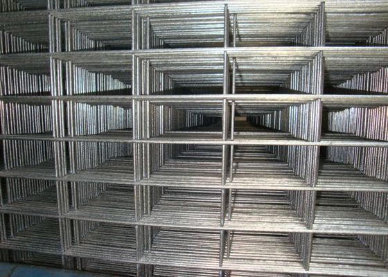 مقاومت در برابر خوردگی مربع سیم میش حصار 50 * 200mm سوراخ