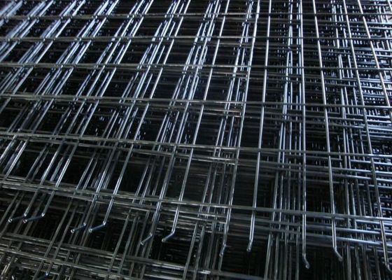 4 اندازه باز کردن پانل های براق سیم جوشکاری 100mm X 100mm اندازه شبکه قدرت بالا